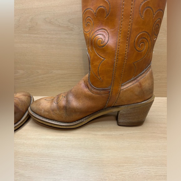 Dingo Cowgirl Boots Womans Size 6.5 M Made In USA Tall Brown Western Style 7607 - Picture 5 of 10